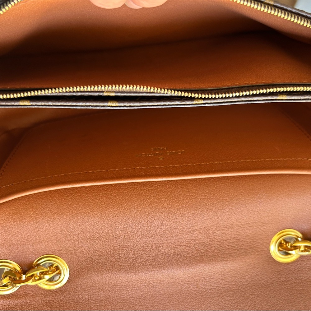 🔴🔴SOLD EBAY 🔴🔴Louis Vuitton
Monogram Marceau like new - Picture 8 of 15